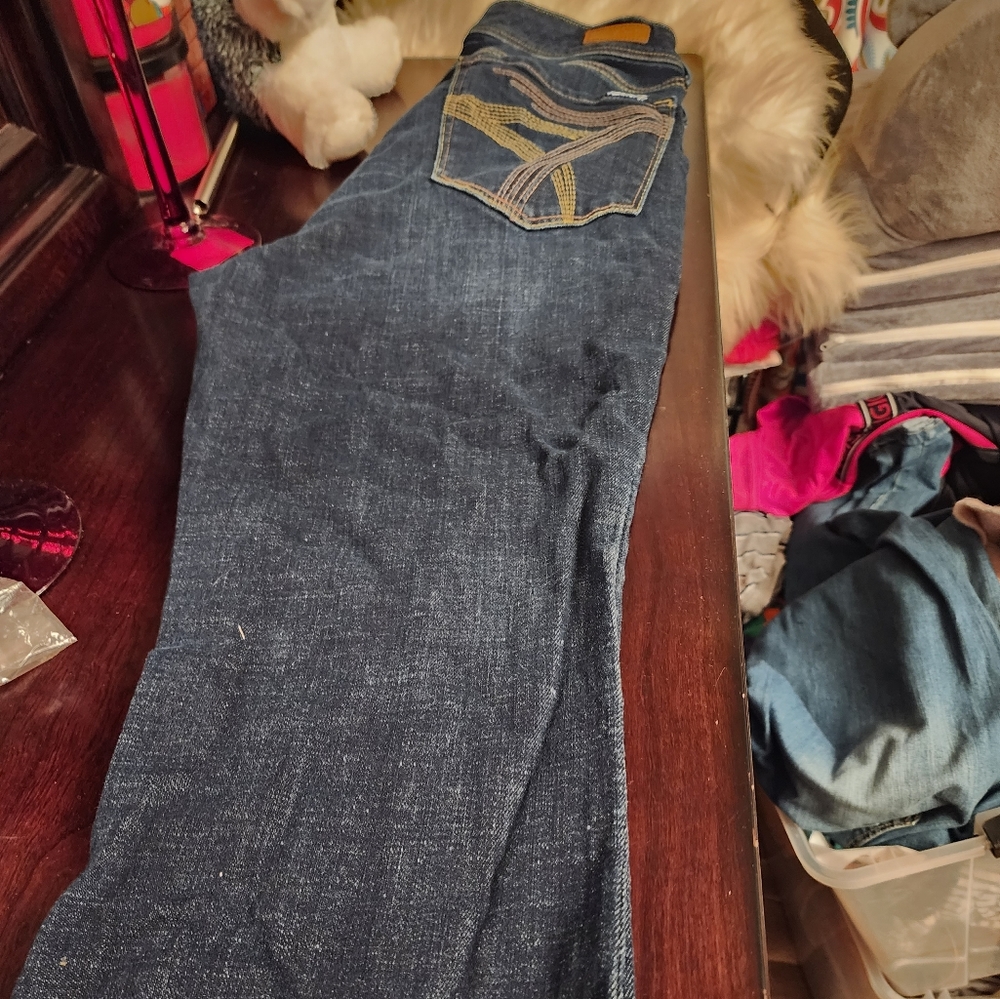 Seven jeans